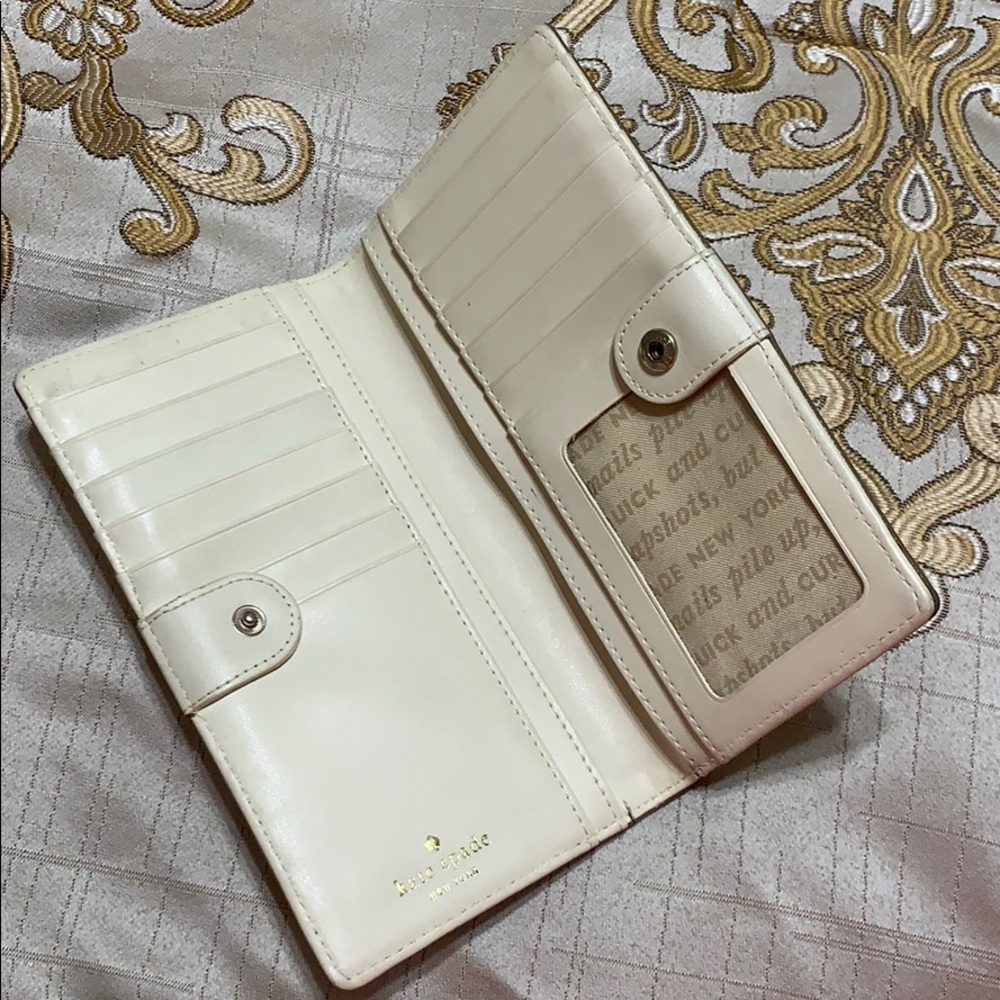 Kate Spade Wallet - Picture 2 of 3